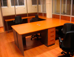 Офисные угловые столы